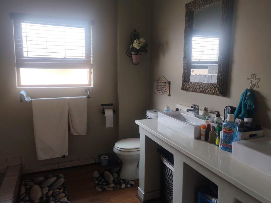 5 Bedroom Property for Sale in Zwartkop Golf Estate Gauteng