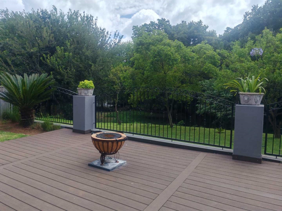 5 Bedroom Property for Sale in Zwartkop Golf Estate Gauteng