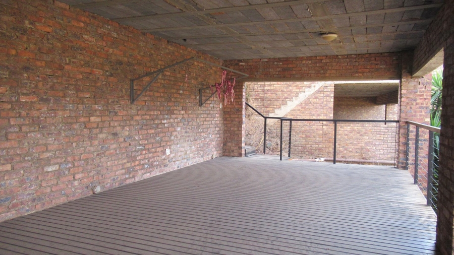 3 Bedroom Property for Sale in Glenvista Gauteng