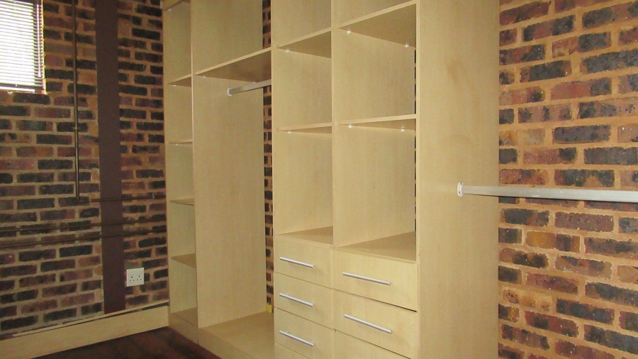 3 Bedroom Property for Sale in Glenvista Gauteng