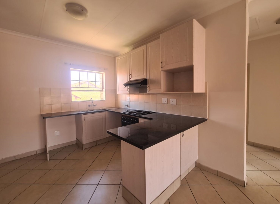 To Let 2 Bedroom Property for Rent in Hazeldean Gauteng