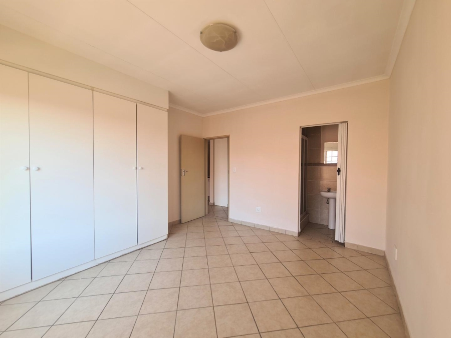 To Let 2 Bedroom Property for Rent in Hazeldean Gauteng