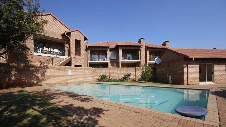 To Let 2 Bedroom Property for Rent in Hazeldean Gauteng