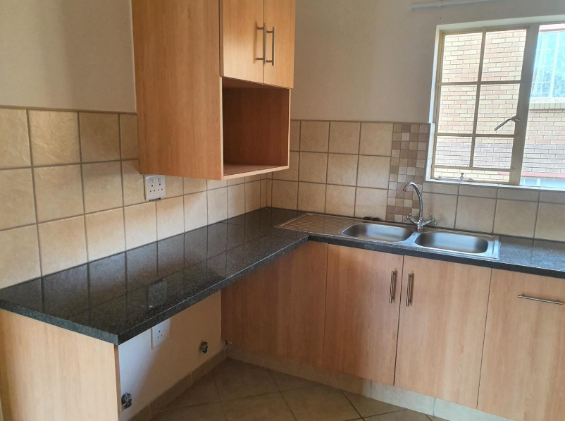 To Let 2 Bedroom Property for Rent in Olympus AH Gauteng