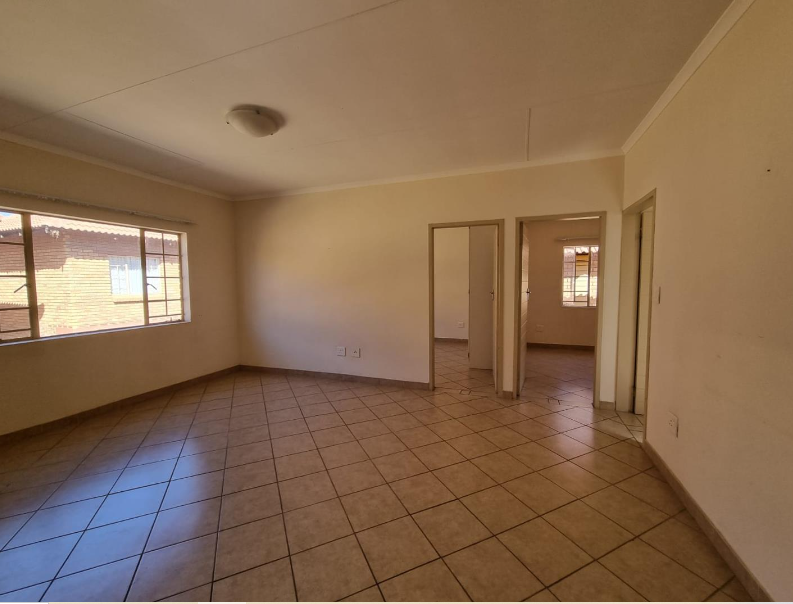 To Let 2 Bedroom Property for Rent in Olympus AH Gauteng