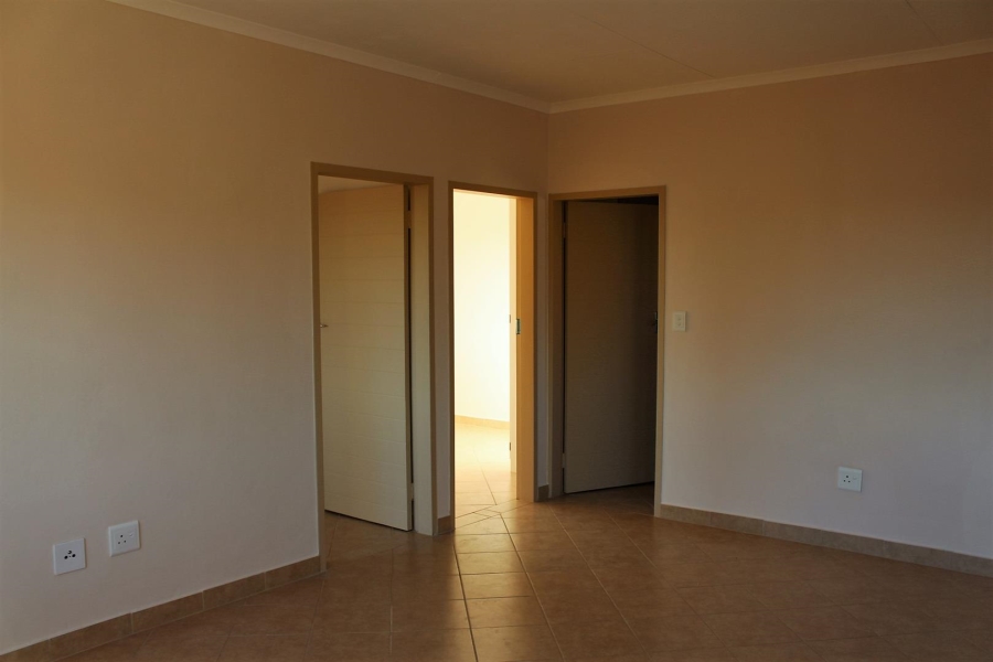 To Let 2 Bedroom Property for Rent in Olympus AH Gauteng