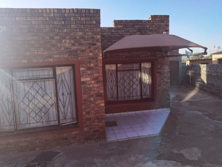 2 Bedroom Property for Sale in Tembisa Gauteng