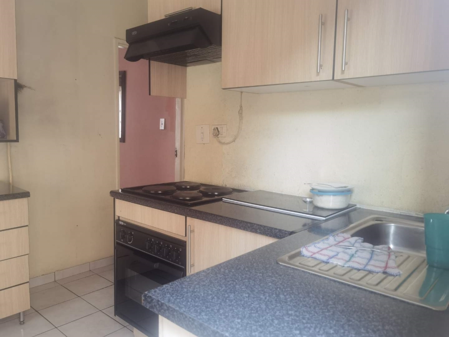 2 Bedroom Property for Sale in Tembisa Gauteng