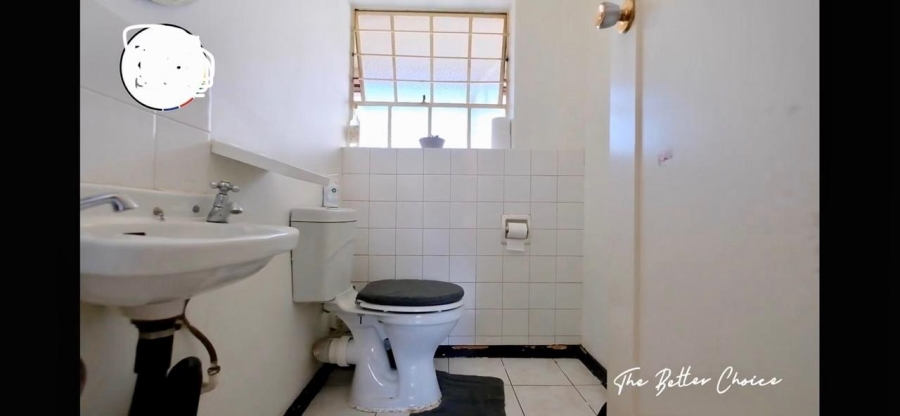 4 Bedroom Property for Sale in Oakdene Gauteng