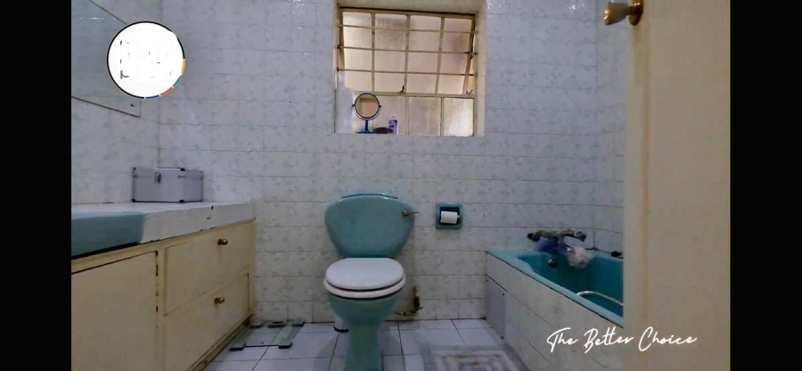 4 Bedroom Property for Sale in Oakdene Gauteng