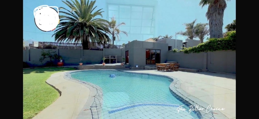 4 Bedroom Property for Sale in Oakdene Gauteng