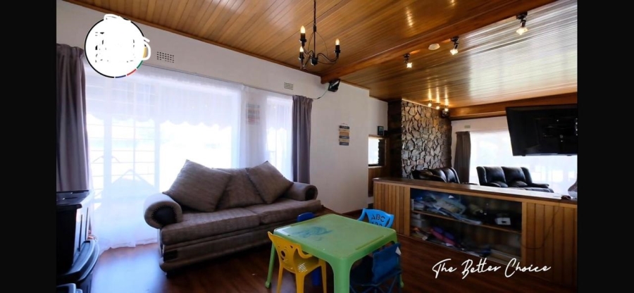 4 Bedroom Property for Sale in Oakdene Gauteng