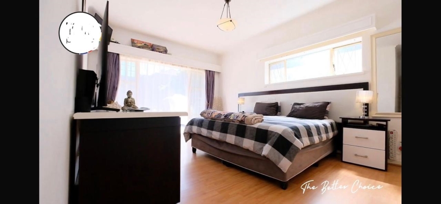 4 Bedroom Property for Sale in Oakdene Gauteng