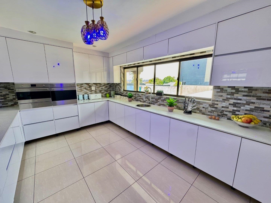 5 Bedroom Property for Sale in Rynfield Gauteng