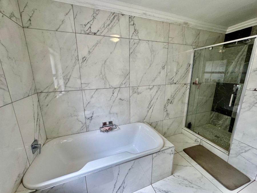 5 Bedroom Property for Sale in Rynfield Gauteng