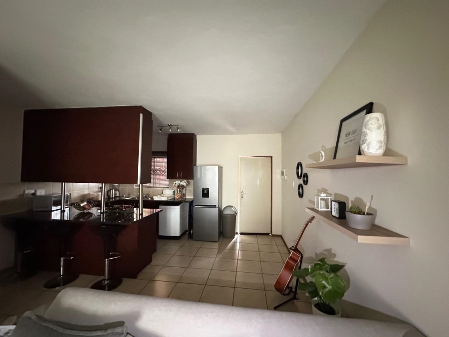 To Let 2 Bedroom Property for Rent in Hesteapark Gauteng