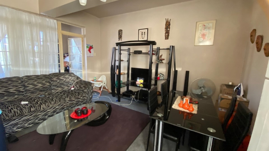 1 Bedroom Property for Sale in Springs Central Gauteng