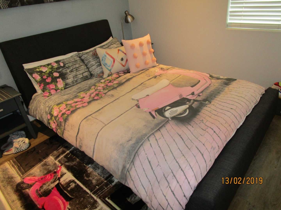 1 Bedroom Property for Sale in Rosebank Gauteng