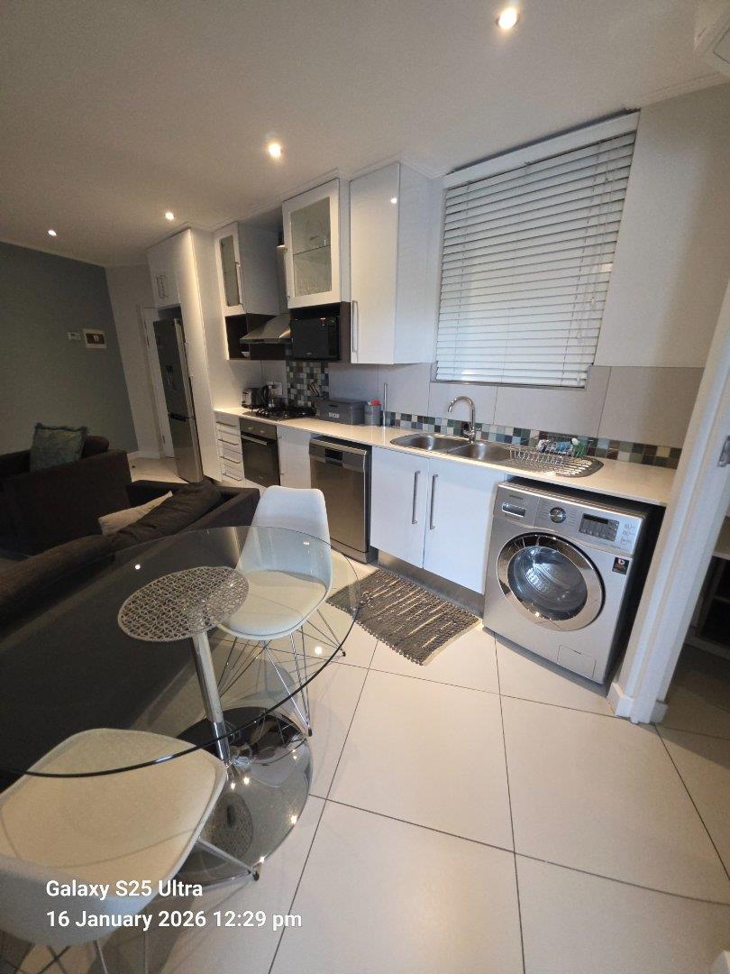 1 Bedroom Property for Sale in Rosebank Gauteng