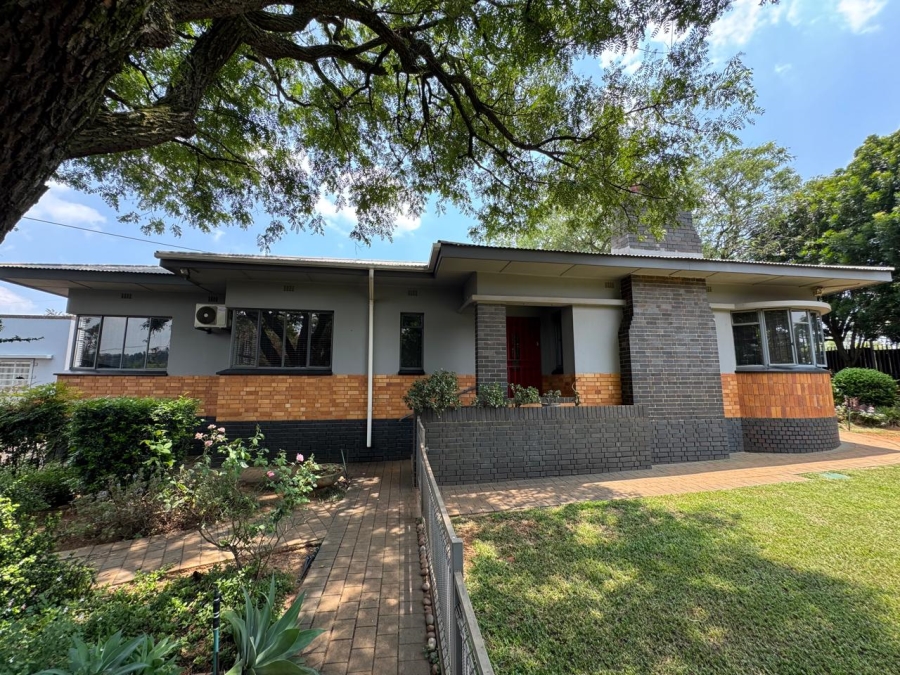 4 Bedroom Property for Sale in Rietondale Gauteng