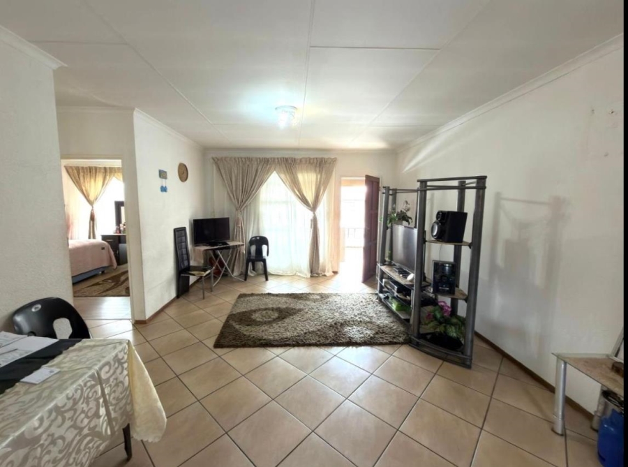 3 Bedroom Property for Sale in Alrode Gauteng