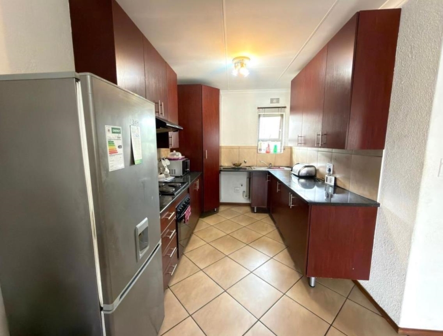 3 Bedroom Property for Sale in Alrode Gauteng