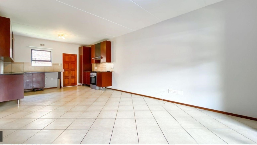 2 Bedroom Property for Sale in Alrode Gauteng