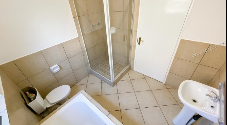 2 Bedroom Property for Sale in Alrode Gauteng