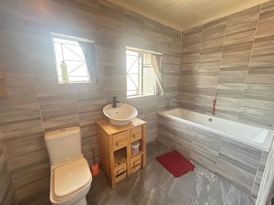 4 Bedroom Property for Sale in Elsburg Gauteng