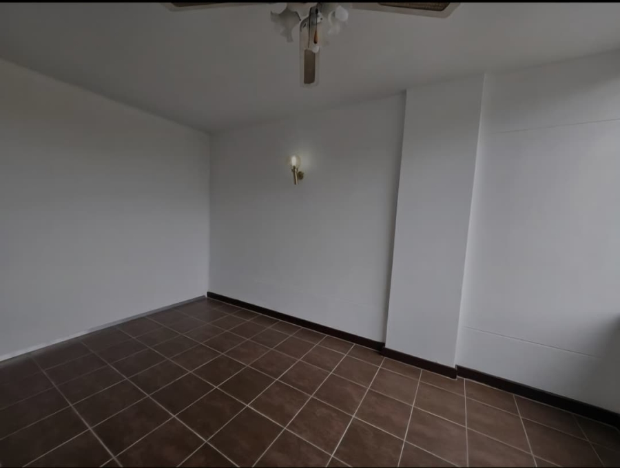 1 Bedroom Property for Sale in Alberton Gauteng