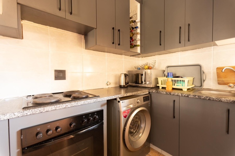 2 Bedroom Property for Sale in Equestria Gauteng