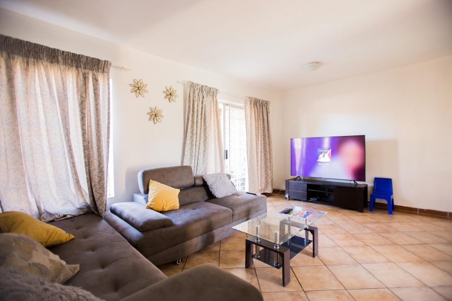 2 Bedroom Property for Sale in Equestria Gauteng