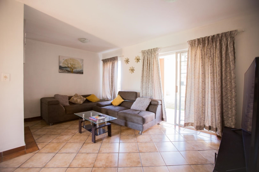 2 Bedroom Property for Sale in Equestria Gauteng