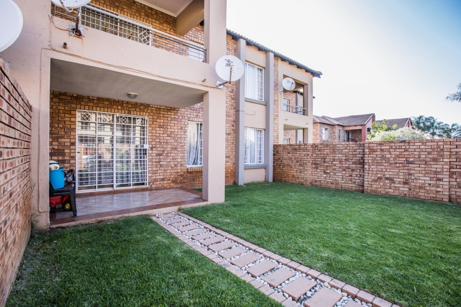 2 Bedroom Property for Sale in Equestria Gauteng