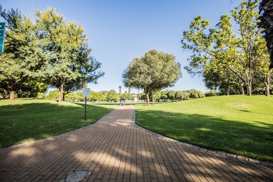 2 Bedroom Property for Sale in Equestria Gauteng