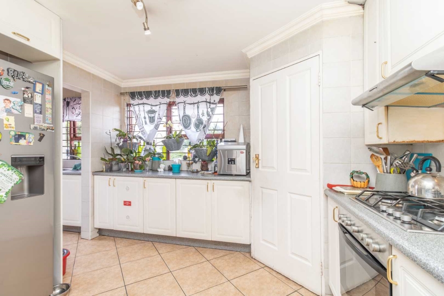 3 Bedroom Property for Sale in Little Falls Gauteng