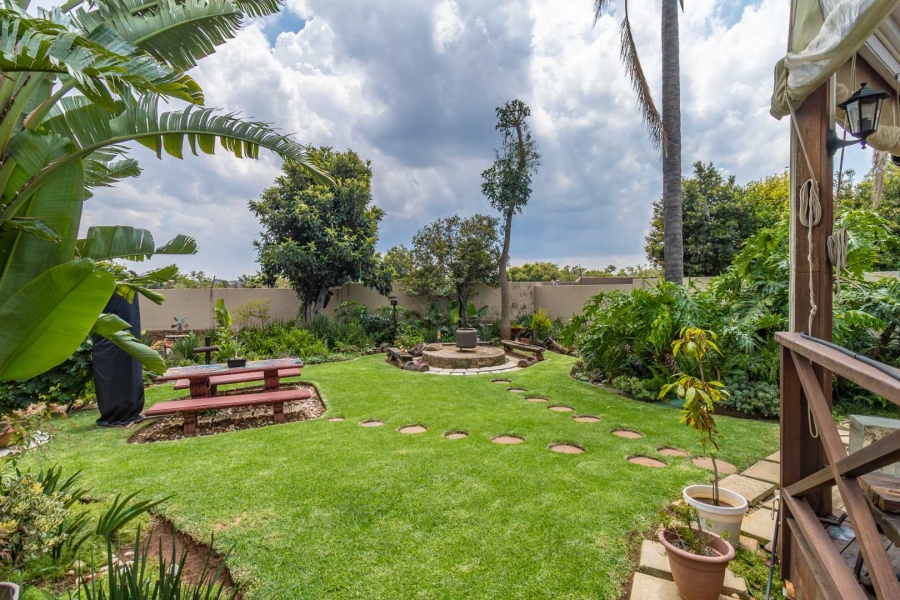 3 Bedroom Property for Sale in Little Falls Gauteng