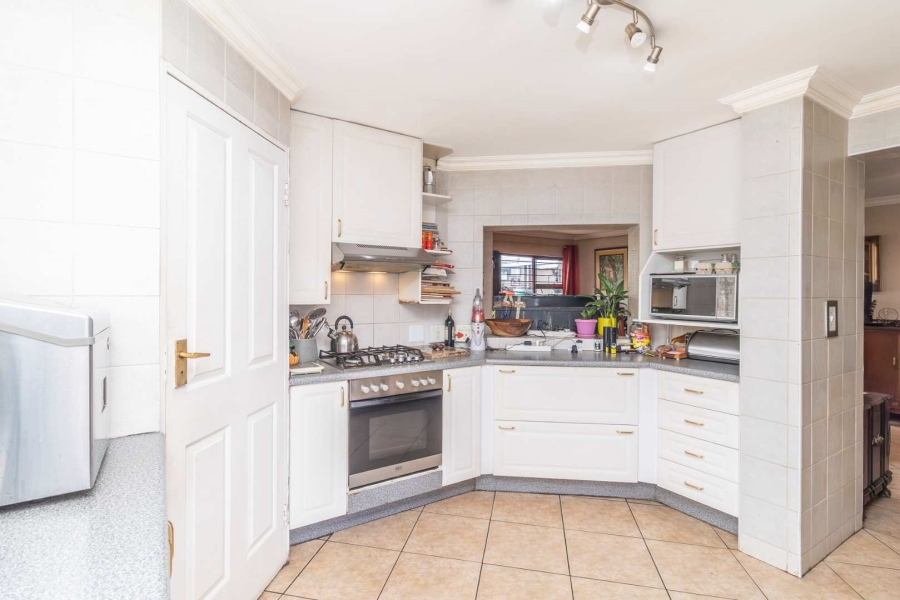 3 Bedroom Property for Sale in Little Falls Gauteng