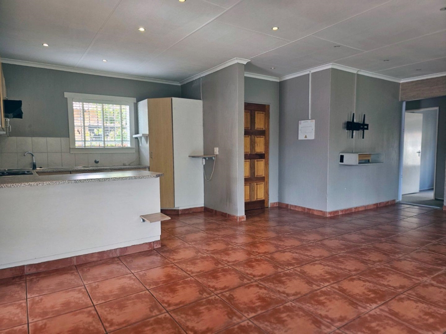3 Bedroom Property for Sale in Radiokop Gauteng