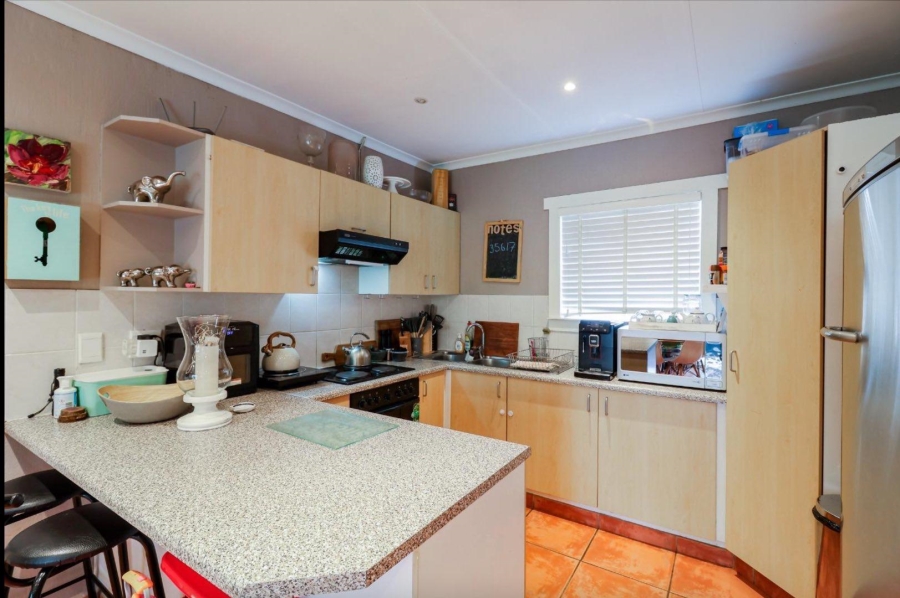 3 Bedroom Property for Sale in Radiokop Gauteng