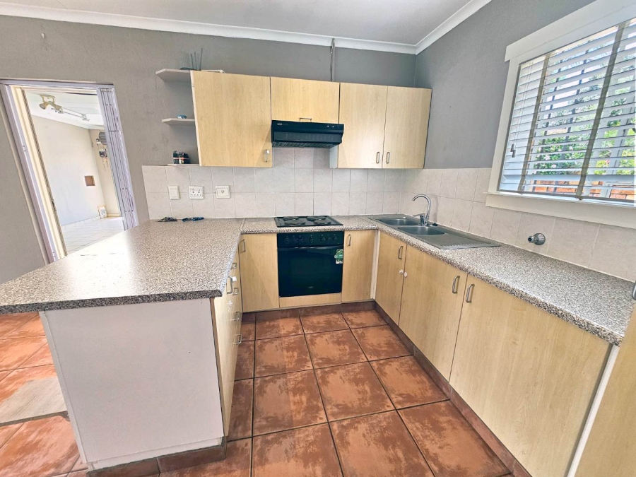 3 Bedroom Property for Sale in Radiokop Gauteng