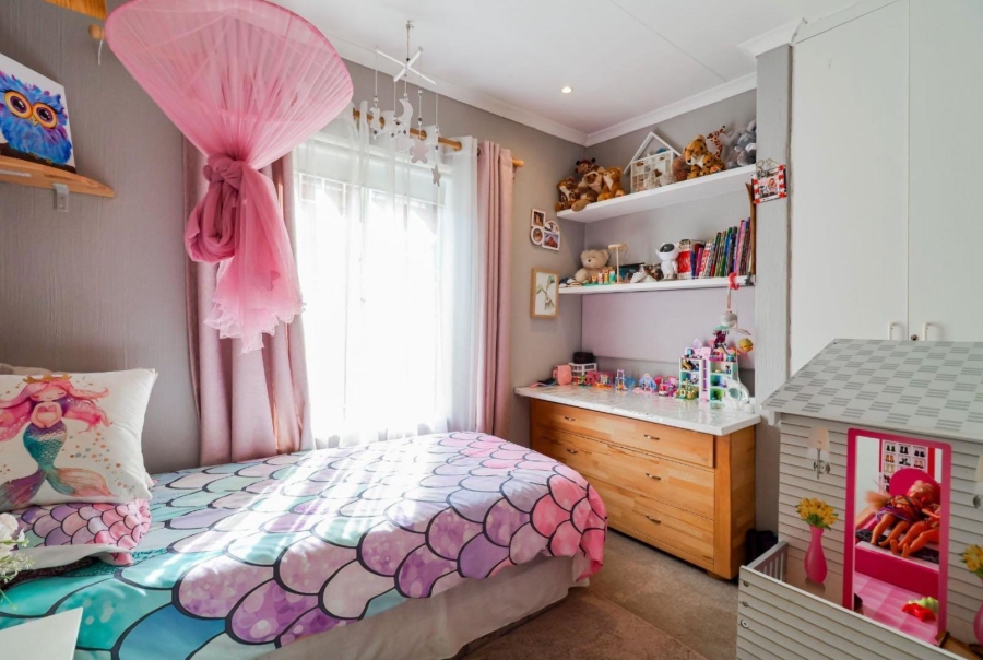 3 Bedroom Property for Sale in Radiokop Gauteng