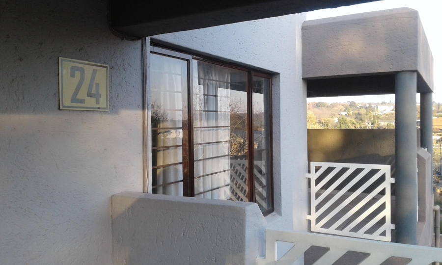 To Let 2 Bedroom Property for Rent in Craighall Park Gauteng