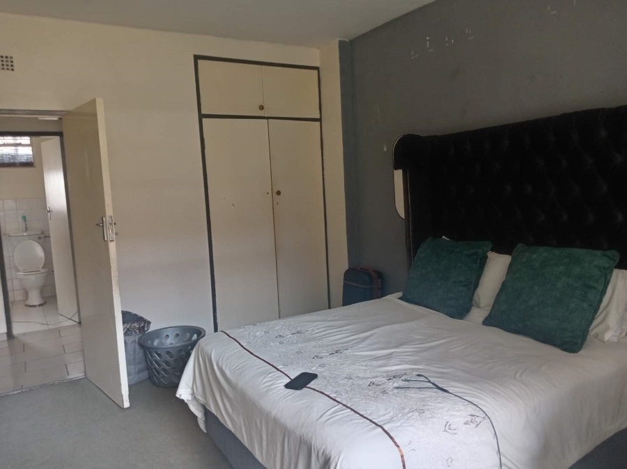 2 Bedroom Property for Sale in Lyndhurst Gauteng