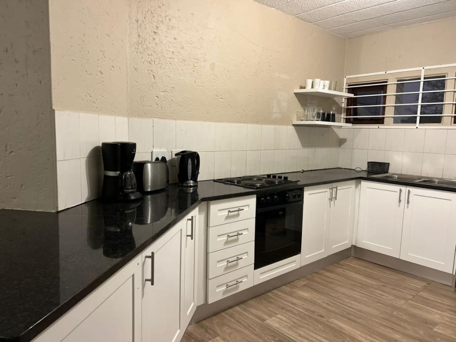 To Let 2 Bedroom Property for Rent in Sandown Gauteng