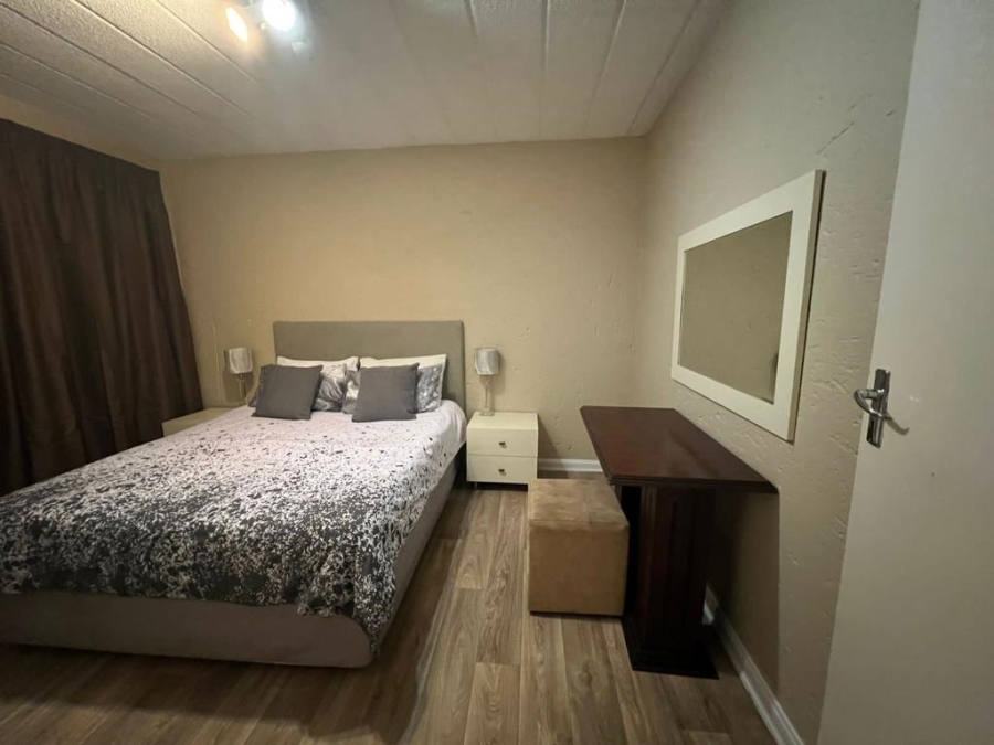 To Let 2 Bedroom Property for Rent in Sandown Gauteng