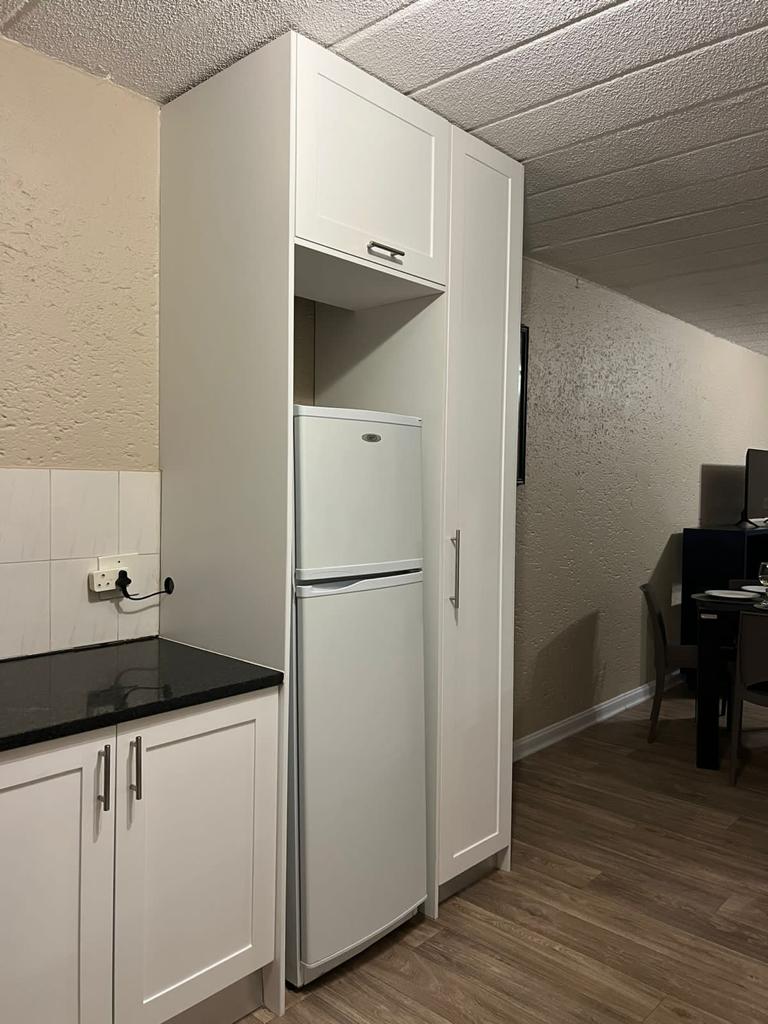 To Let 2 Bedroom Property for Rent in Sandown Gauteng