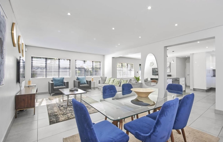 4 Bedroom Property for Sale in Hurlingham Manor Gauteng