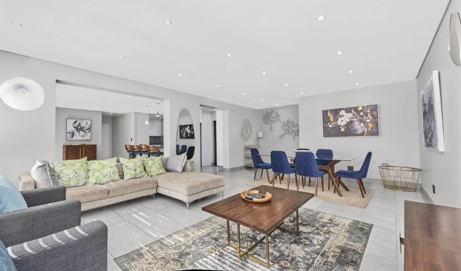 4 Bedroom Property for Sale in Hurlingham Manor Gauteng