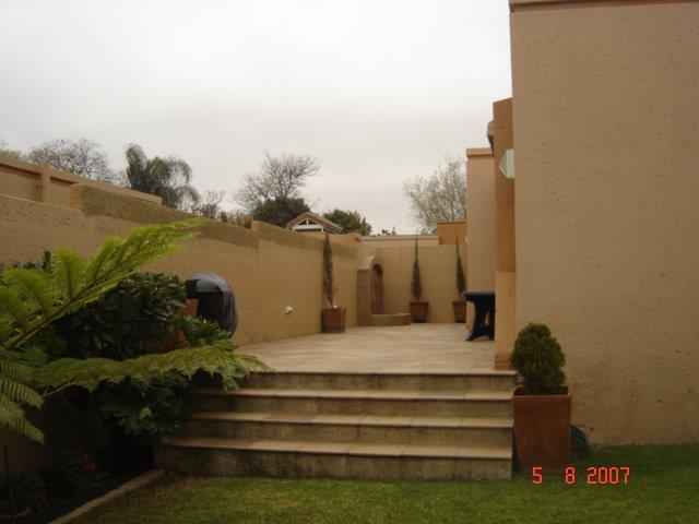 To Let 3 Bedroom Property for Rent in Morningside Gauteng